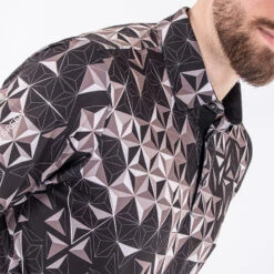 Galvin Green Makai Golf Polo Shirt -FootJ Golf Club Shop Galvin Green AW22 Makai Polo Shirt G136077 SHGAL566 L Black Sharkskin White Model 2