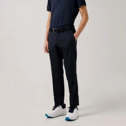 J.Lindeberg Elof Golf Trouser -FootJ Golf Club Shop J.Lindeberg SS22 Elof Trouser JL GMPA05222 6855 Code TRLIN016 34 W 32 Leg Navy model 2