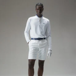 J.Lindeberg Tyson Long Sleeve Golf Polo Shirt 11 J.Lindeberg Tyson Long Sleeve Golf Polo Shirt -FootJ Golf Club Shop J.Lindeberg Tyson LS Reg Fit Polo GMJT07801 0000 SHLIN154 WhiteNavy Peony Model 1