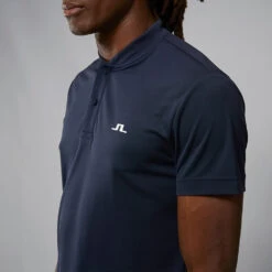J.Lindeberg Bode Golf Polo Shirt -FootJ Golf Club Shop J.Lindeberg GMJT06478 6855 M Bode Regular Fit Polo SHLIN162 JL Navy Model 2